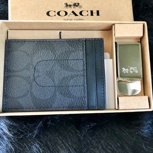 Men’s COACH gift set.  NWT